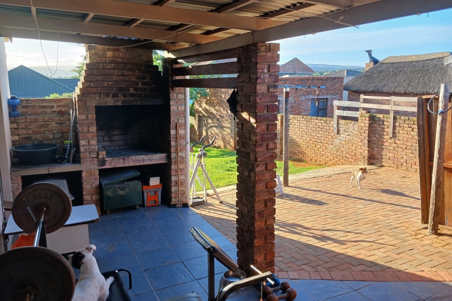 3 Bedroom Property for Sale in Strelitzia Park Eastern Cape